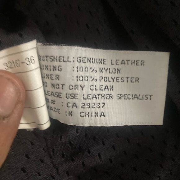 JOE ROCKET MOTORCYCLE LEATHER JACKET FOR SALE Genuine leather $300 - Picture 4 of 4